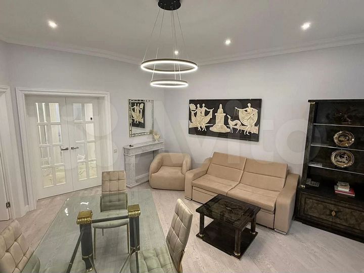 2-к. квартира, 70 м², 2/7 эт.