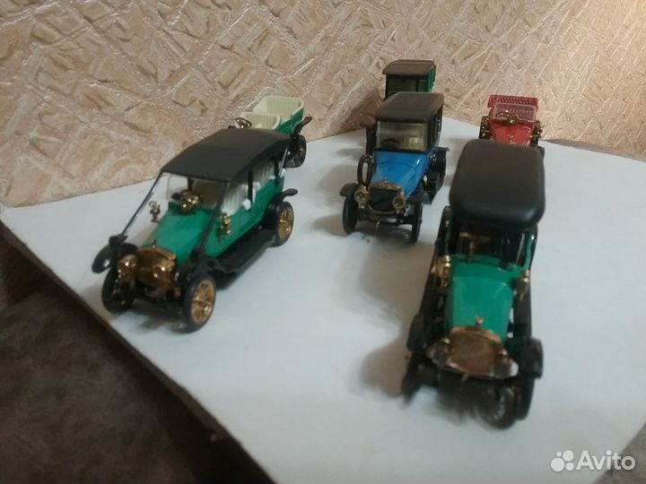 Модели из коллекции Руссобалт