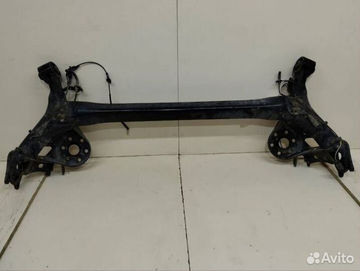 Балка задняя/подрамник Toyota Corolla