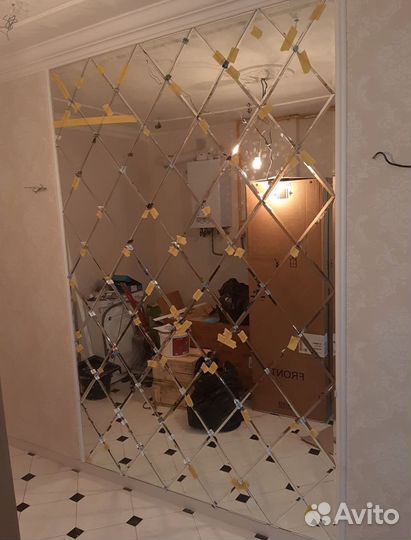 Зеркальное панно с фацетом