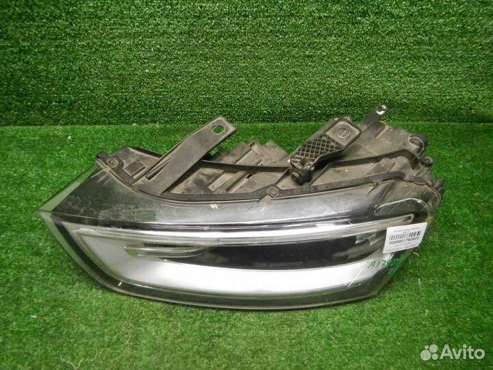 Фара левая Audi Q3/RS Q3