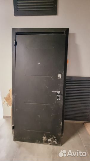 Дверь входная бу