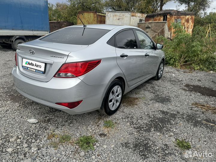 Hyundai Solaris 1.6 AT, 2015, 147 000 км