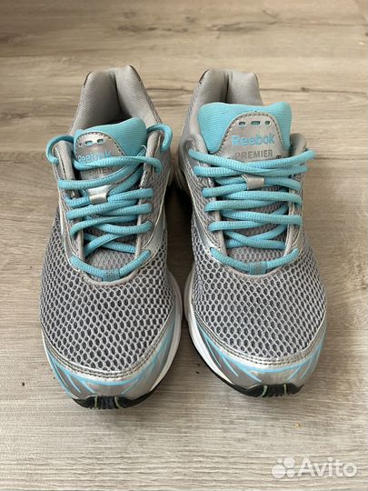 Кроссовки reebok 37 Бронь