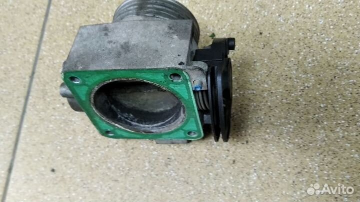 Дроссельная заслонка Вольво s40 1 2.0