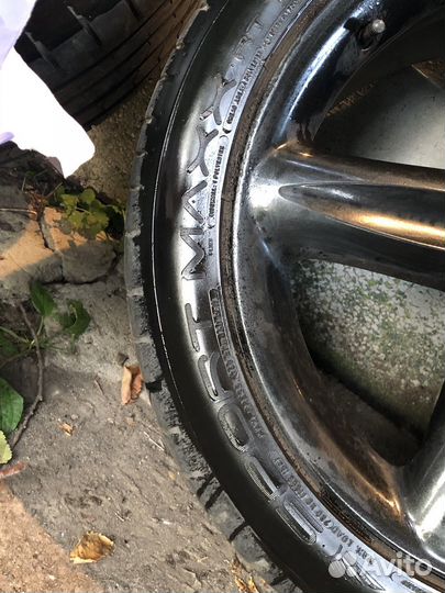 Колеса Mercedes SL R18 разноширокие