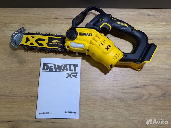 Цепная пила Dewalt dcmps 520