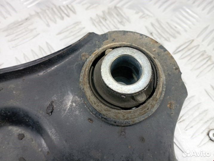 Рычаг передний левый для Renault Laguna 2