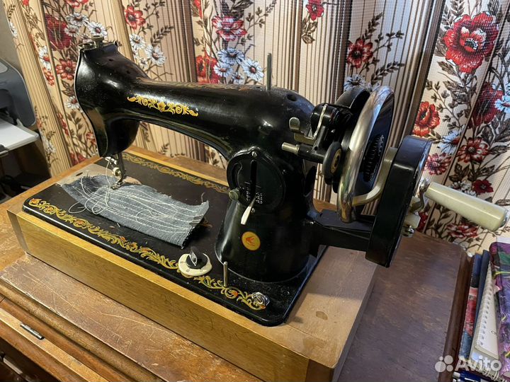 Швейная машинка