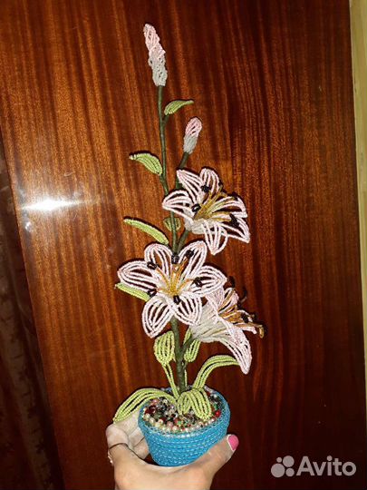 Лилий из бисера