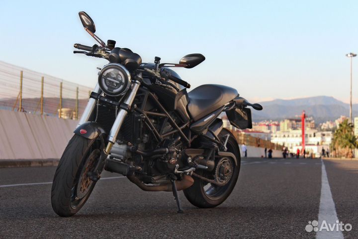 Ducati Monster S4R