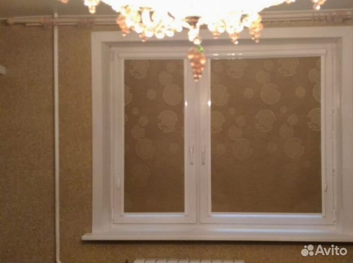 Рулонные шторы с установкой без сверления