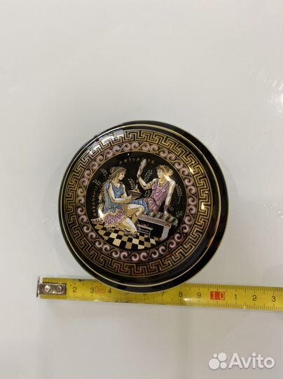 Шкатулка для украшений