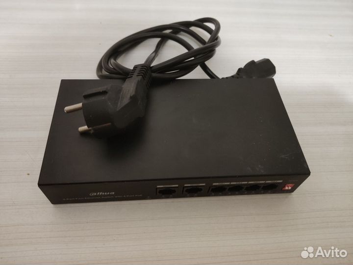 Коммутатор 4 вых, свич