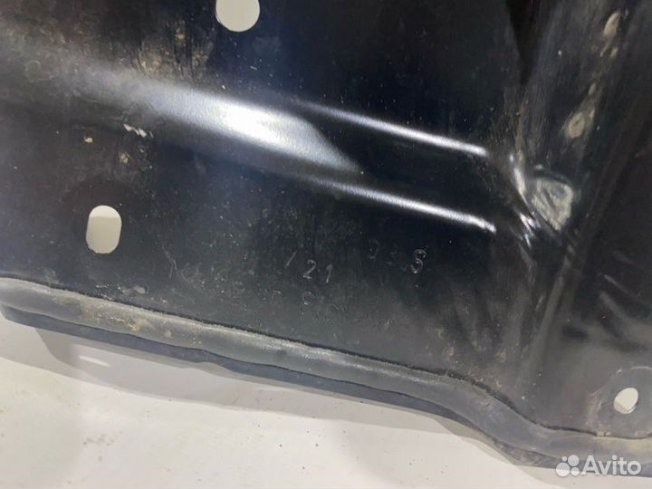 Водосток Skoda Rapid 2022