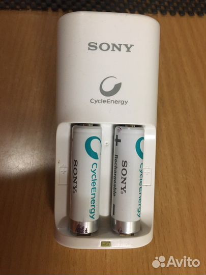 Зарядное устройство для батареек от сети sony