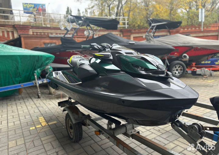 Гидроцикл BRP RXP 300 apex