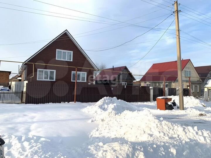 Дом 160,3 м² на участке 9,1 сот.