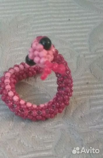 Змея из бисера