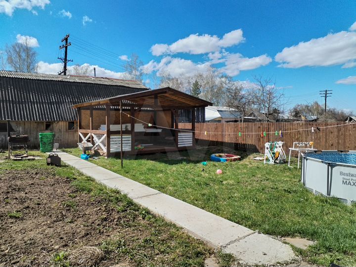 4-к. квартира, 72 м², 1/1 эт.