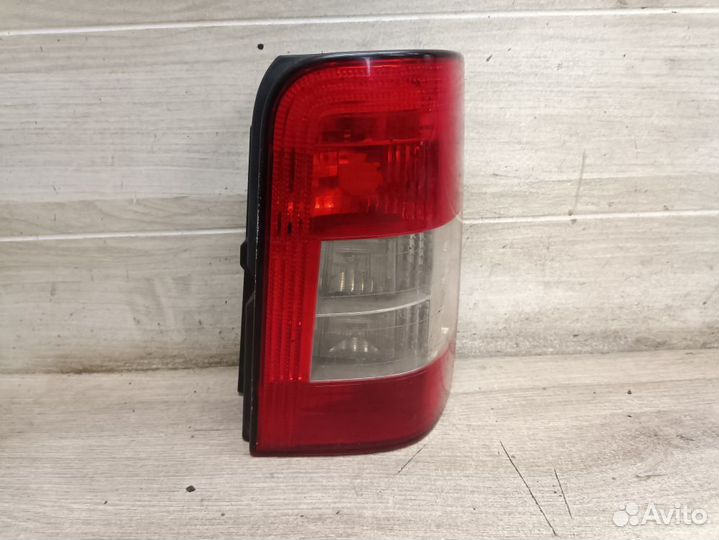Фонарь задний правый Citroen Berlingo I рестайлинг
