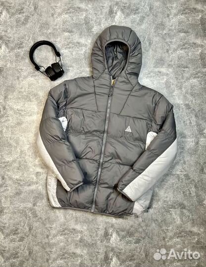 Демисезонный пуховик Nike ACG