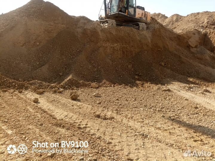 Песок карьерный на подсыпку