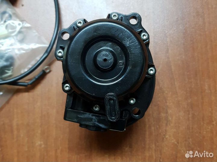 5004562 Топливный насос Johnson/Evinrude