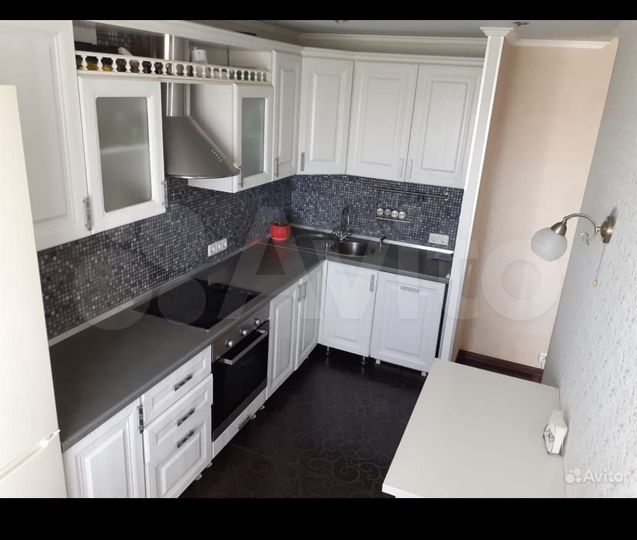 3-к. квартира, 112 м², 3/4 эт.