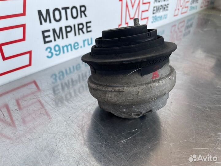 Подушка двигателя Mercedes Slk-Class R170 111.973