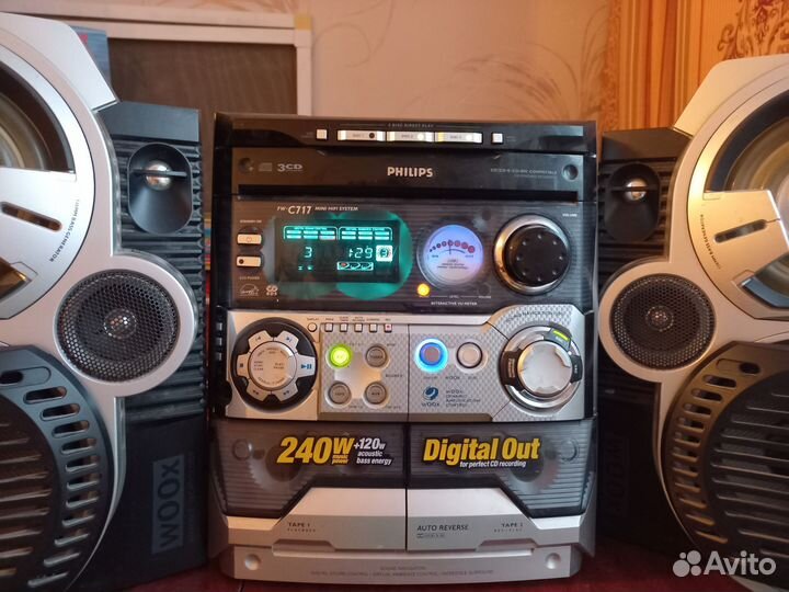 Музыкальный центр