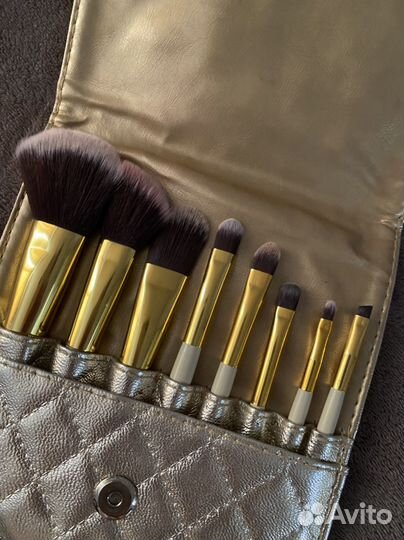 Кисти для макияжа