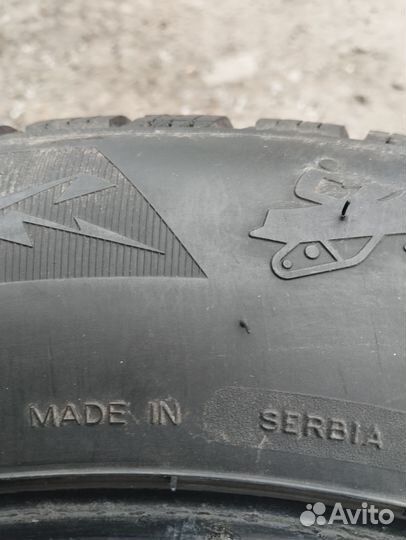 Kormoran SUV Stud 215/65 R17 99