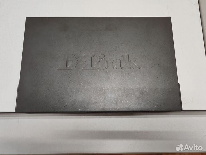 Коммутатор D-link DES-1016D