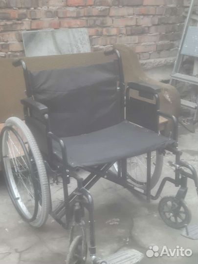 Коляска инвалидная