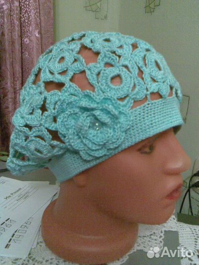Беретка ажурная, вязанная крючком. Ручная работа