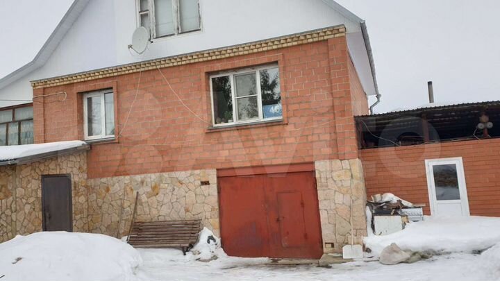 Дом 178 м² на участке 40 сот.