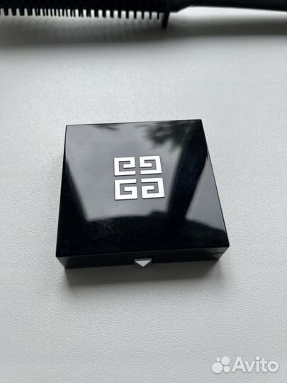 Givenchy Teint Couture Shimmer Powder