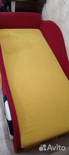 Детская кровать машина