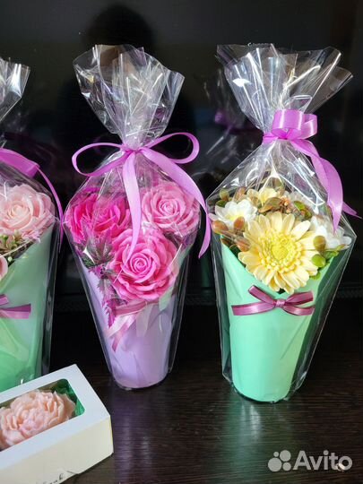 Подарок из мыла ручной работы