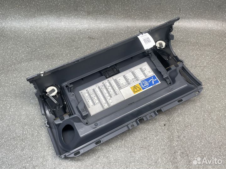 Приборная панель пассажир в сборе scania g250