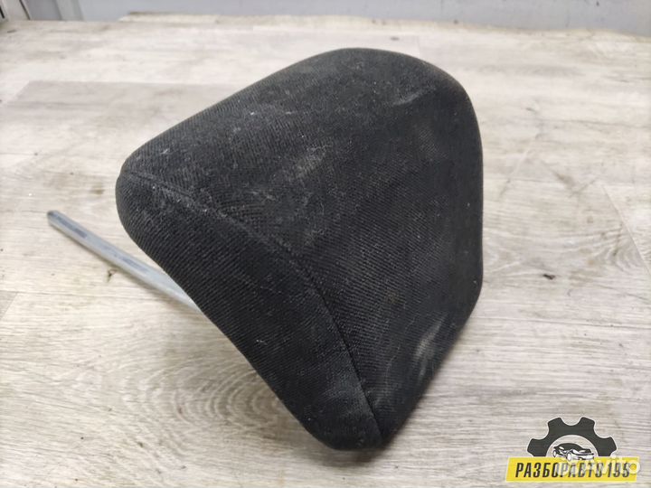 Подголовник сиденья задний средний Ford Focus II