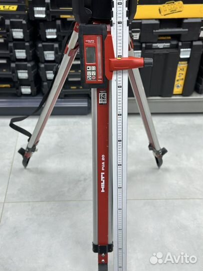 Лазерный уровень Hilti PR 30