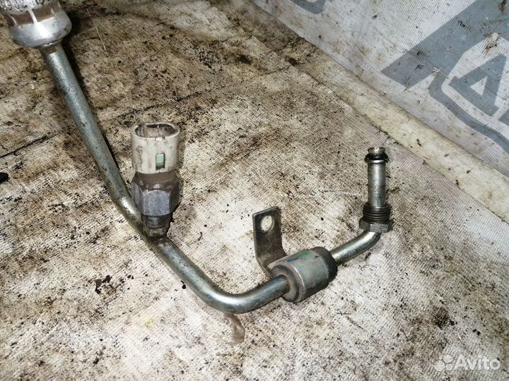 Трубки гура Renault Logan Sandero 1