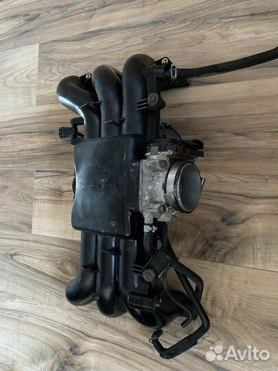 Впускной коллектор Subaru Legacy EZ30,BLE,BEE,BPE