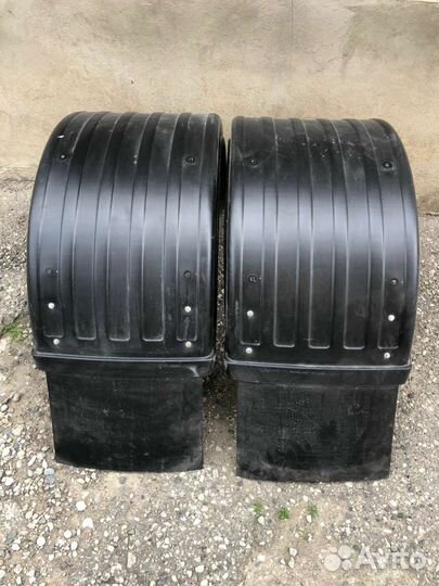 Крыло заднее