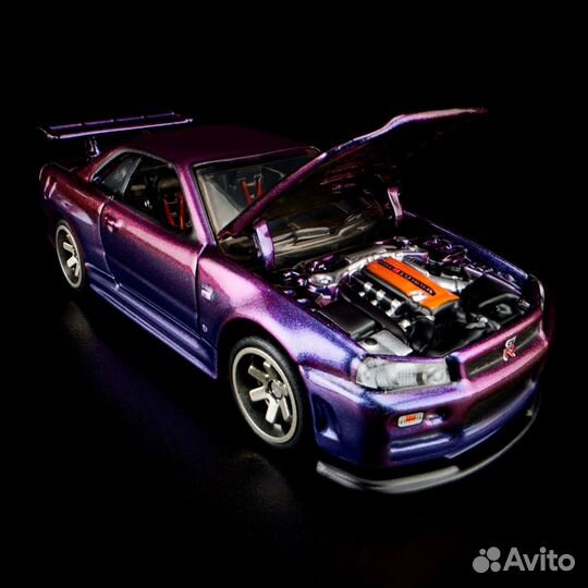 Hot wheels rlc nissan skyline gt-r (r-34)