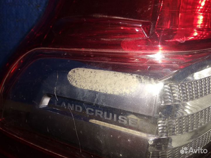 Фонарь левый Land Cruiser Prado 150