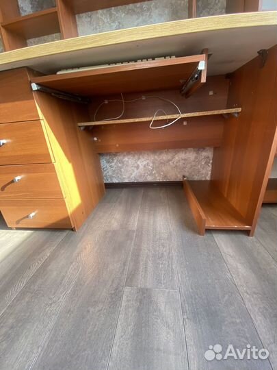 Офисная мебель