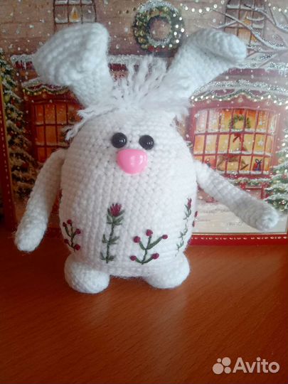 Вязаный заяц